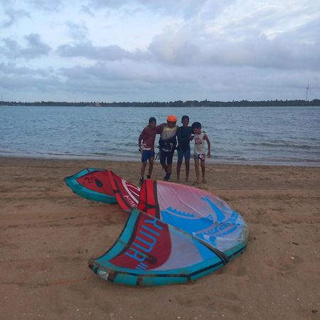 Red Coral Kitesurfing Resort Kalpitiya Exterior foto